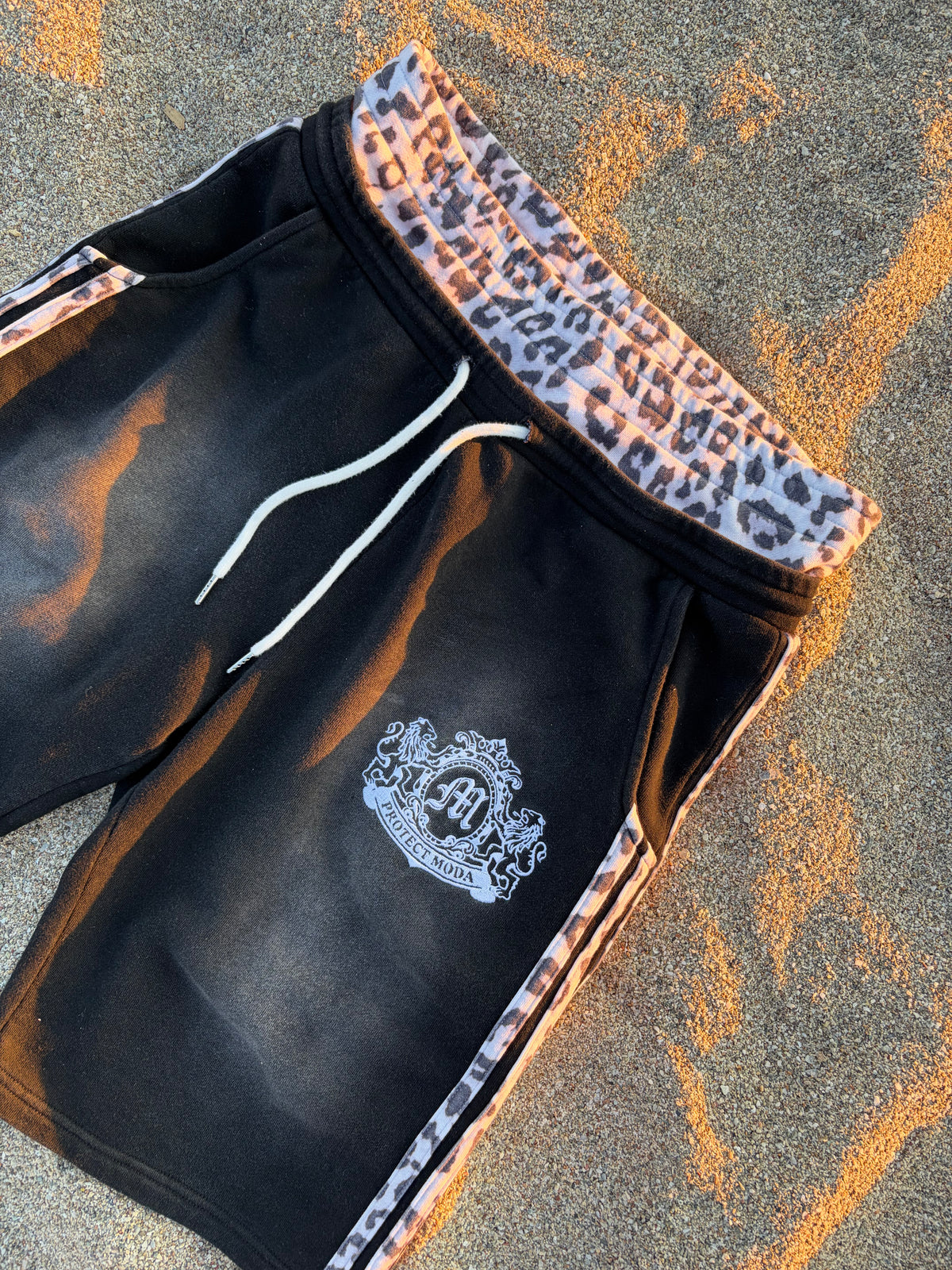 DOUBLE WAISTED CHEETAH PRINT SHORTS